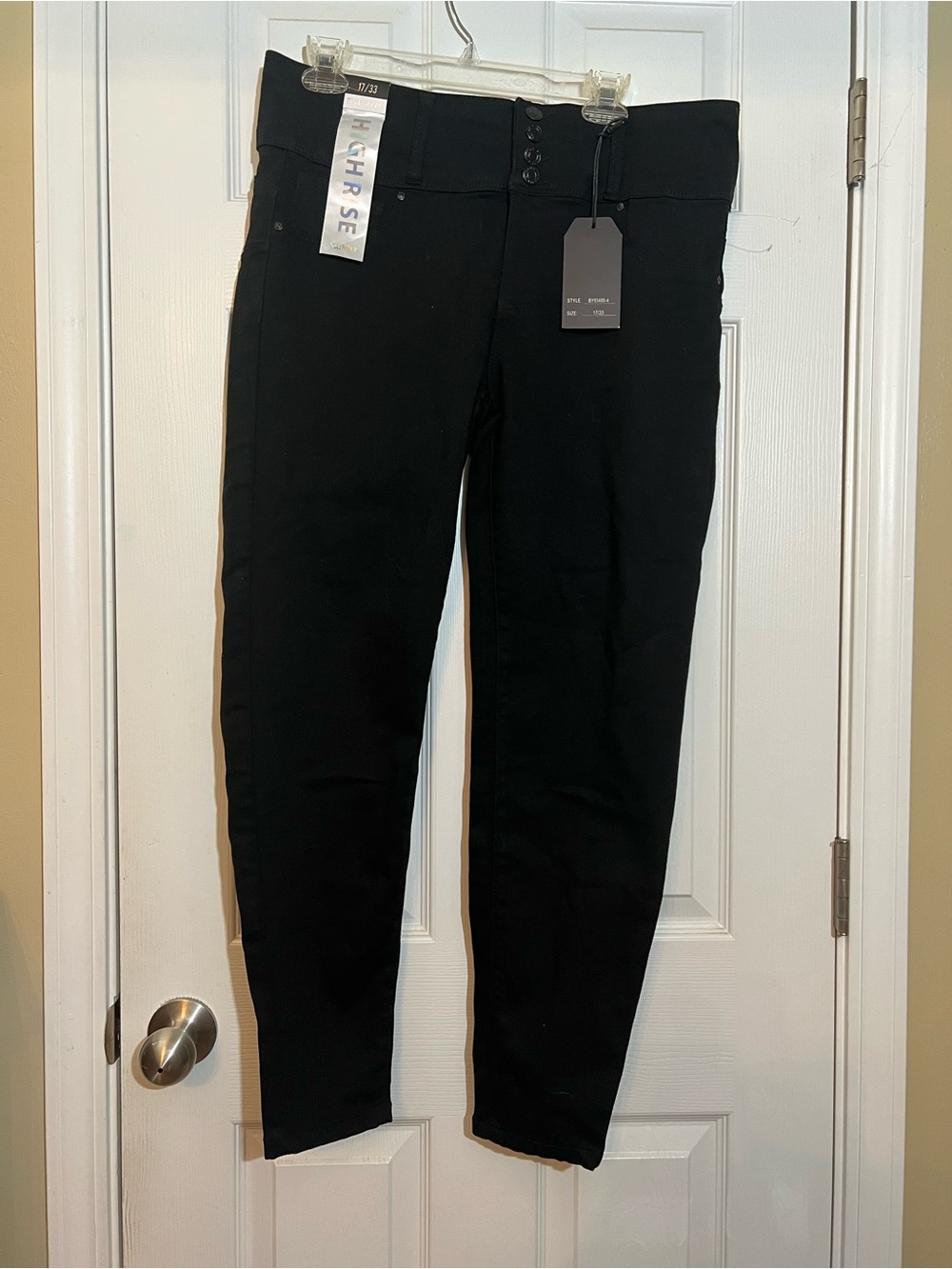 🦋 NWT High-Rise Black Blue Savvy Skinny Jeans for Women size 17